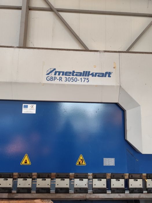Индустриална хидравлична абкант преса Metallkraft GBP-R 3050-175.