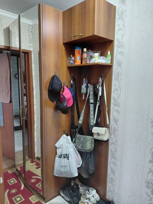 Продам прихожую в хорошем состоянии