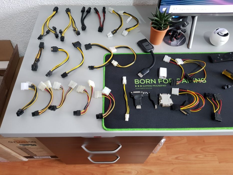 cabluri pc / adaptoare pci-ex/video / cabluri modulare surse