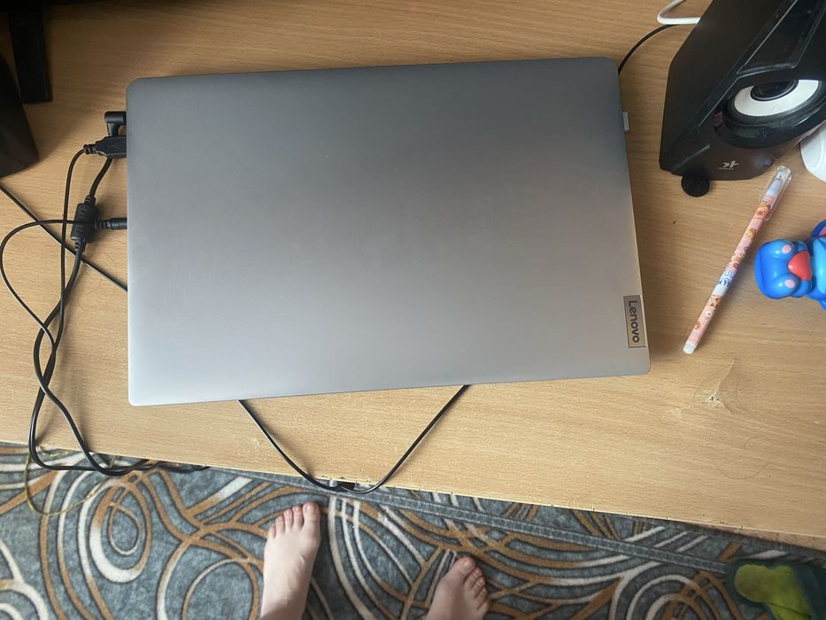 Продам ноутбук Lenovo