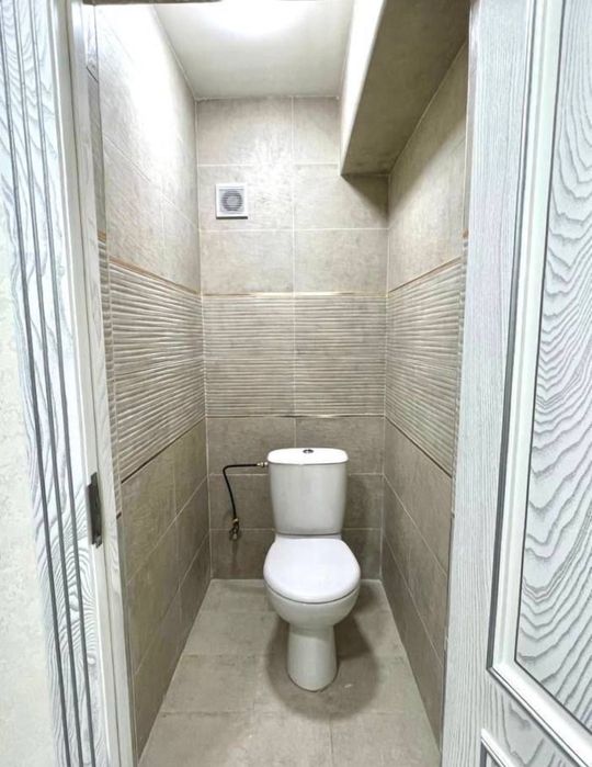 срочно продается квартира центральном Яккасарайском районе.