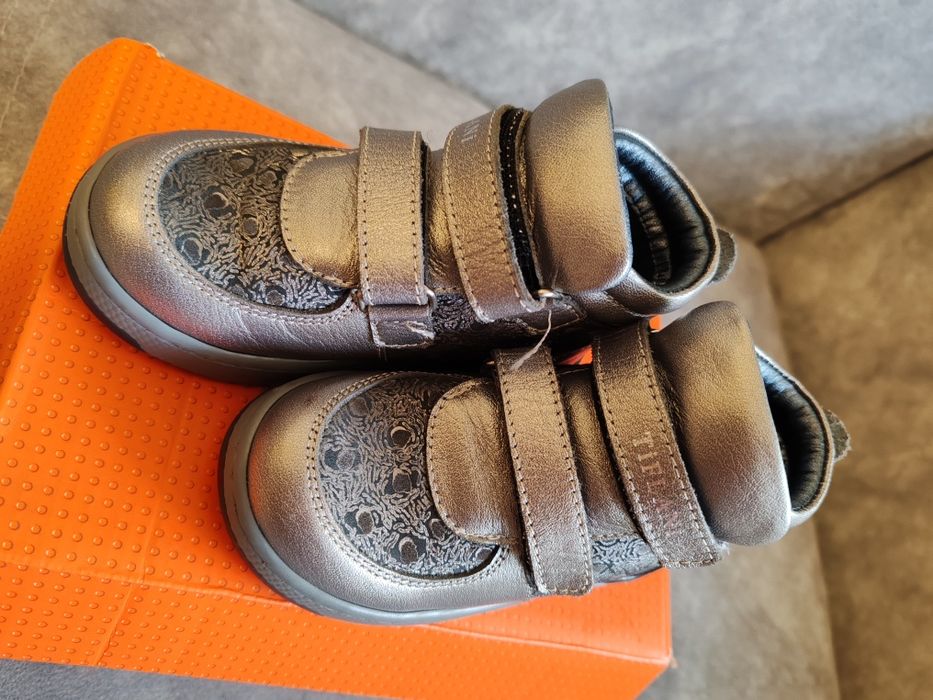 Детские осенние ботинки