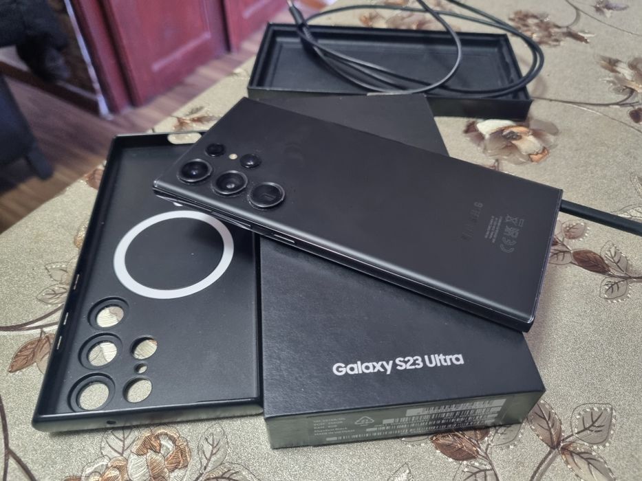 Samsung S23 Ultra de 256gb impecabil full box original