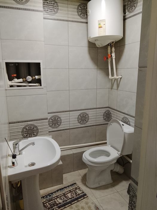 Квартира сотилади 80м/к КРИТИ ЧОРАХАДА 2-хоналик 6-этажда жойлашган