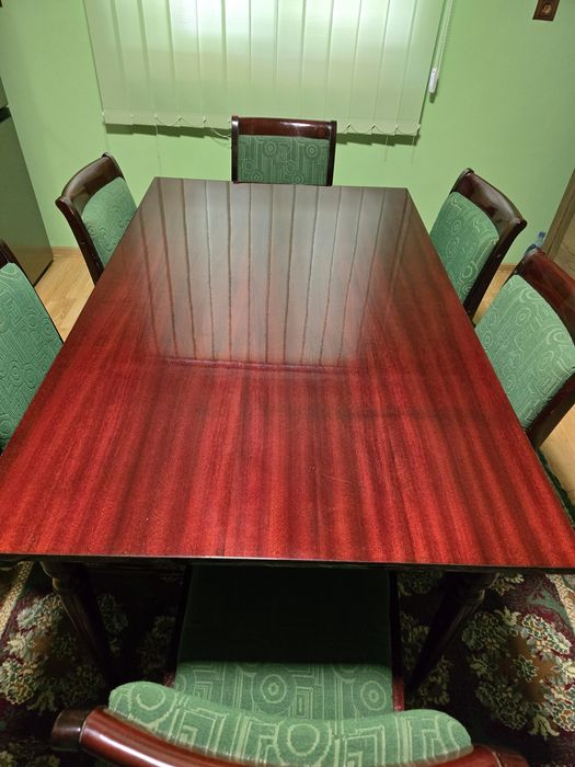 Masa sufragerie/bucatarie cu scaune