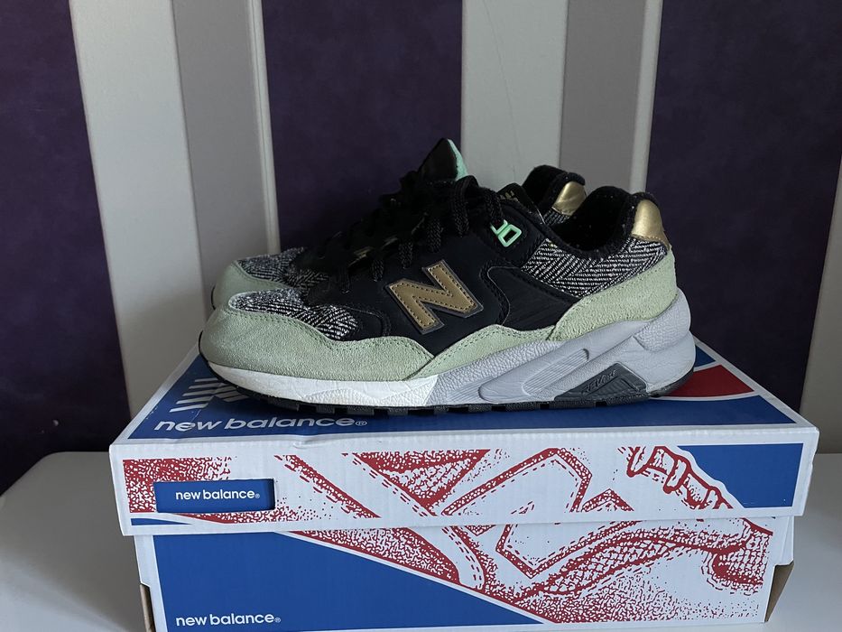 Adidasi New balance