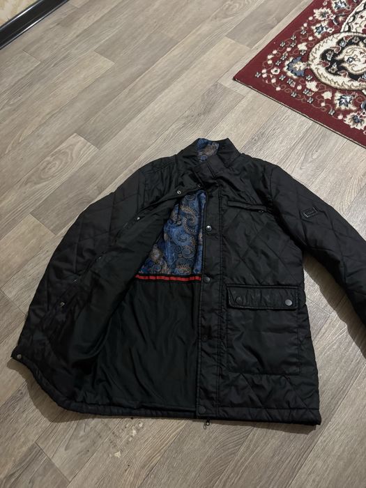 Продам Ветровка мужская