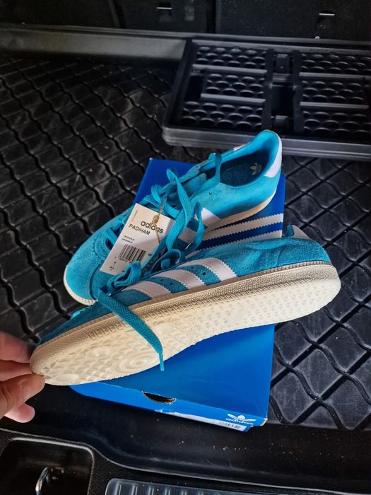 Vand Adidas Padiham marimea 44