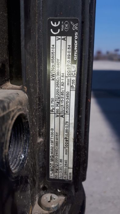 Vând pompa apa centrifuga