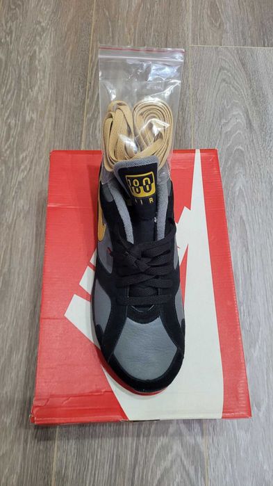 Nike Air Max 180