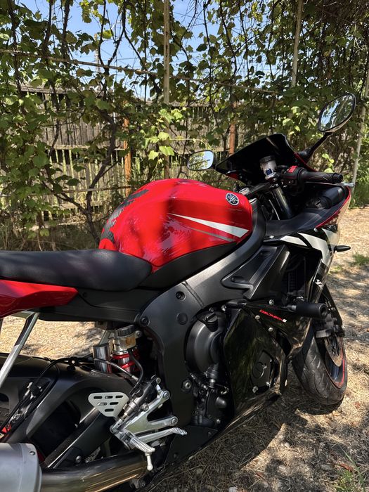Yamaha r6 RJ05    2003