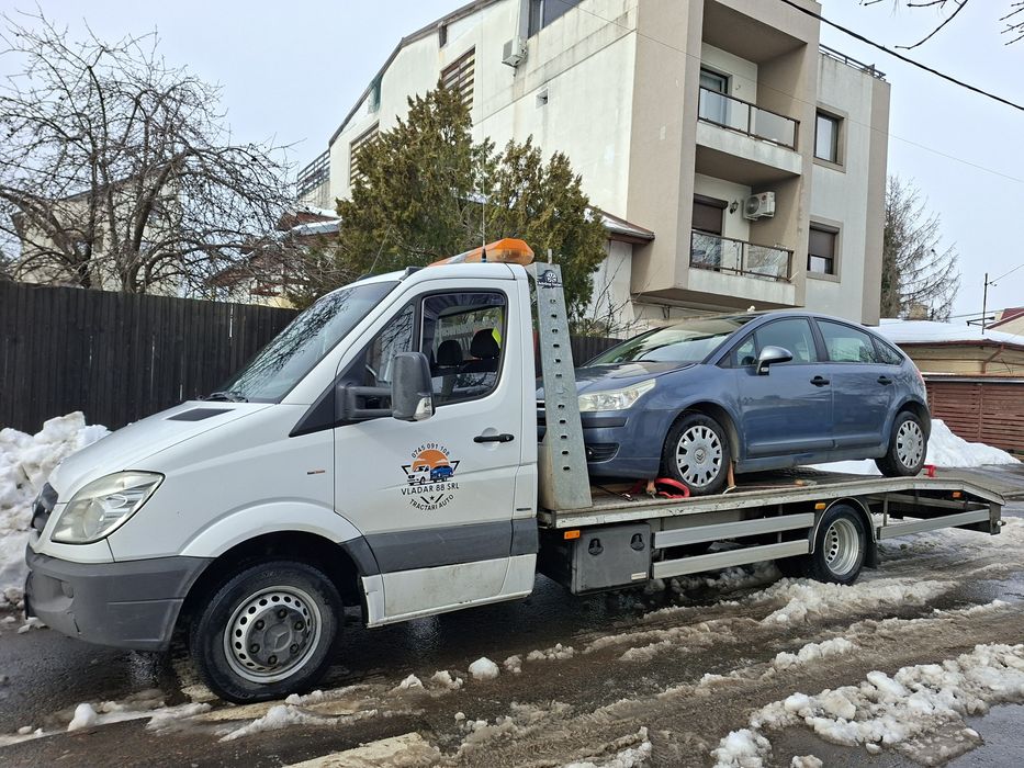 Tractări auto Vladar București.
