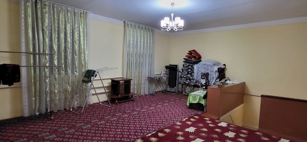 2 этажлы 8 ханалы жер жай сатылады