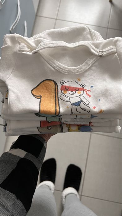 Set 12 body pt poze bebe lunar- cadou paturica pt poze
