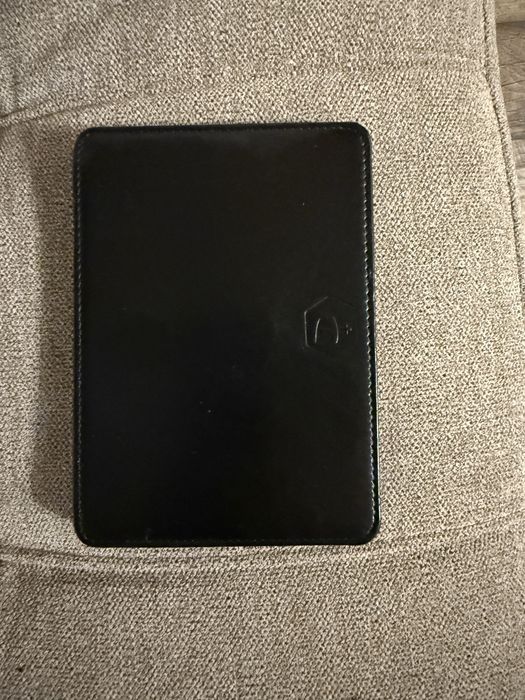 Електронен четец Kindle 2019, Wifi, 4GB + Калъф