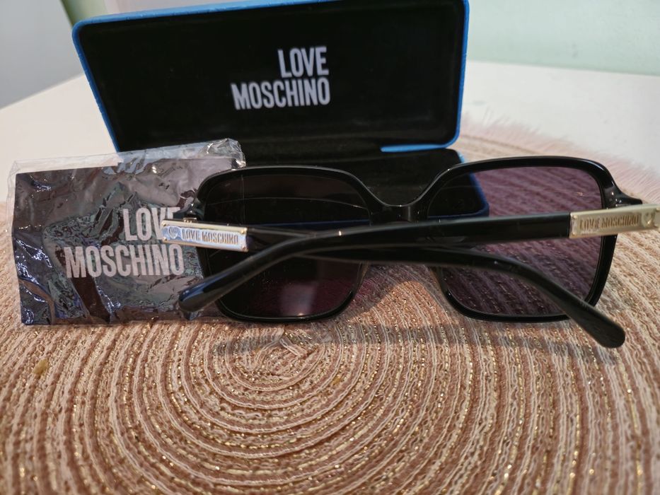 Оригинални очила Love Moschino