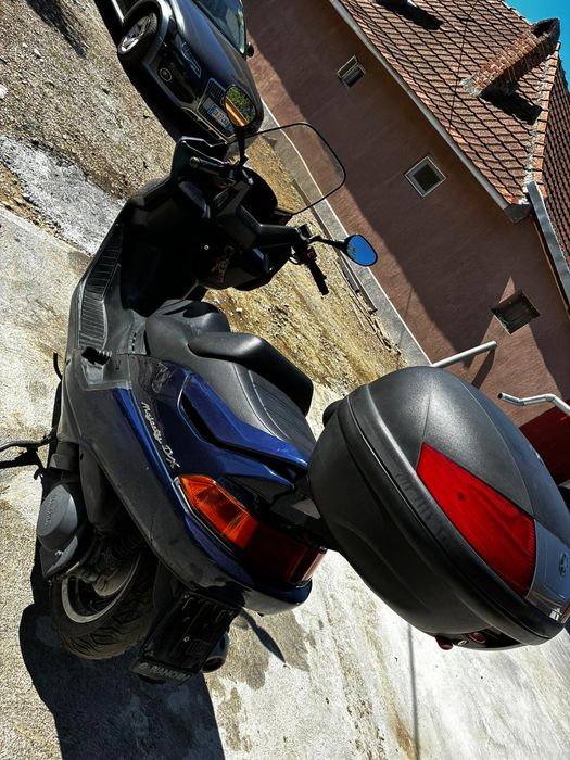 De vânzare scuter yamaha