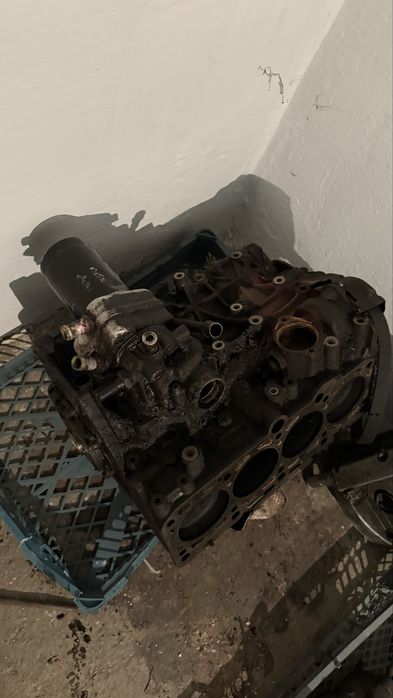 Двигатель 1,8 турбо passat b5 / audi a4