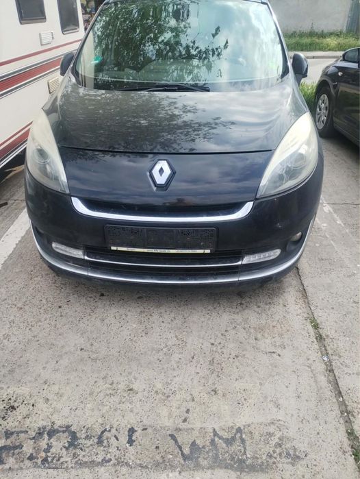 Renault Grand Scenic 3  2013