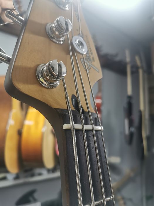 Fender Player Jazz Bass custom (после покраски)