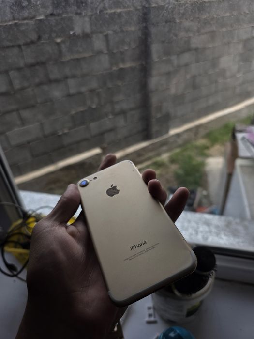 IPhone 7 Хорошем состояни