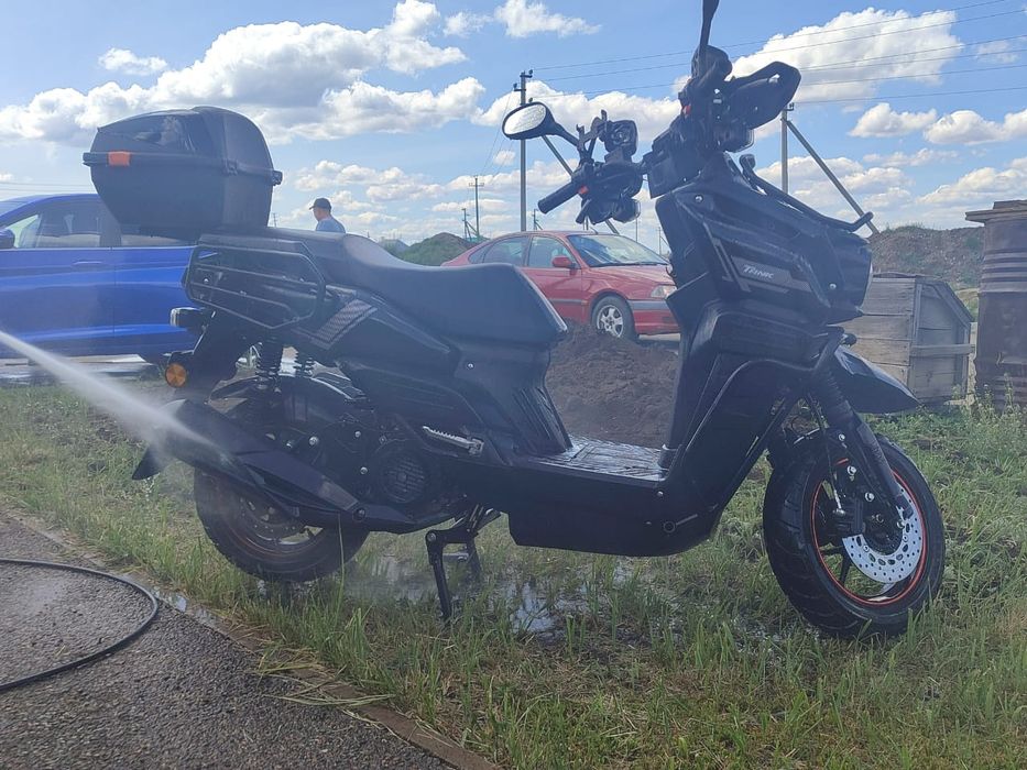 Скутер танк 150 куб