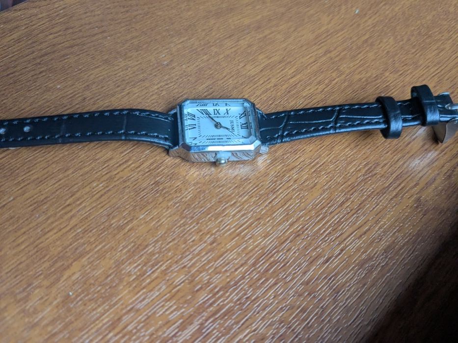 Ceas Jusmi de damă