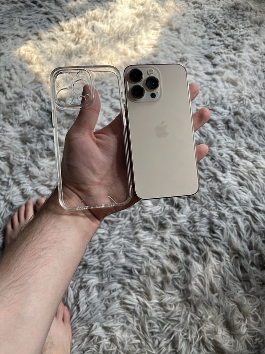 Продам телефон Айфон 13 Pro 256Gb