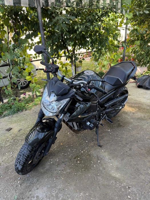 Yamaha XJ6n A2 2012