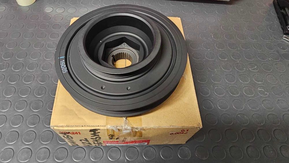 Оригинална Демпферна шайба за Honda с H22 мотор - НОВА!