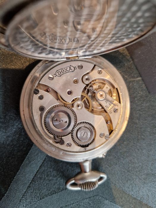 Уникален антикварен швейцарски джобен часовник Doxa Goliath