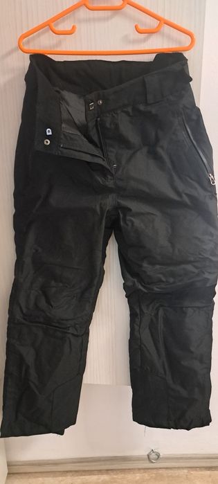 Pantaloni dama iarna