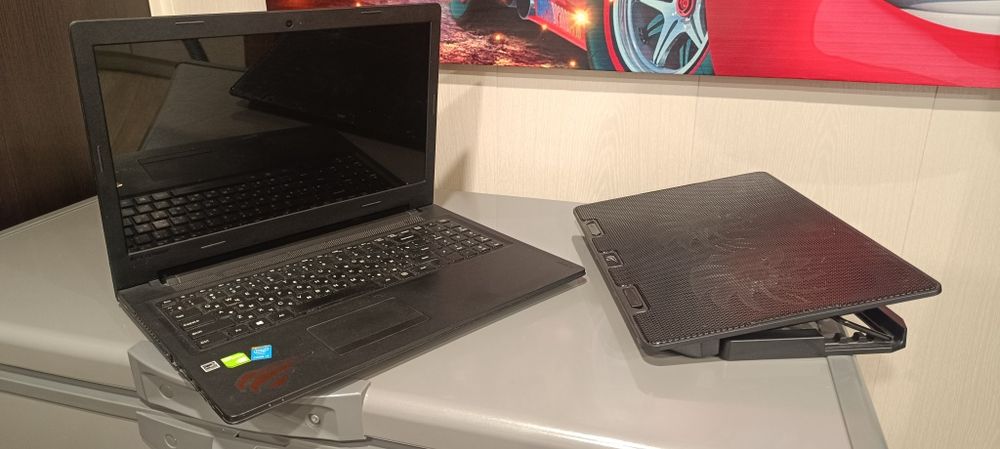 Продам ноутбук Lenovo
