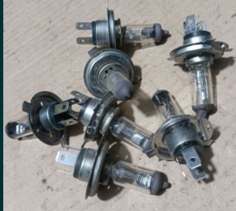 Bec H7 ,pachet promoțional din patru buc ofertă