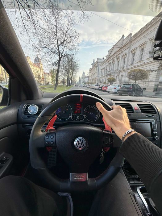 VOLKSWAGEN Golf 2006 — imagine 5