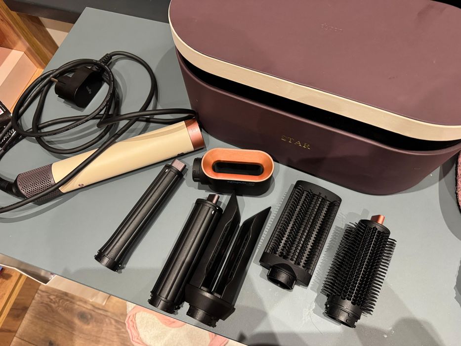 Dyson airwrap straight+wavy, Co-Anda2x
