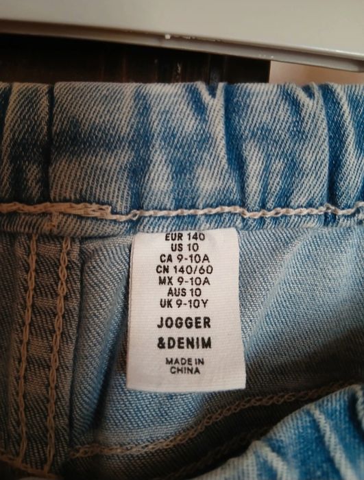 Blugi copii H&M marimea 140 sau 9-10 ani
