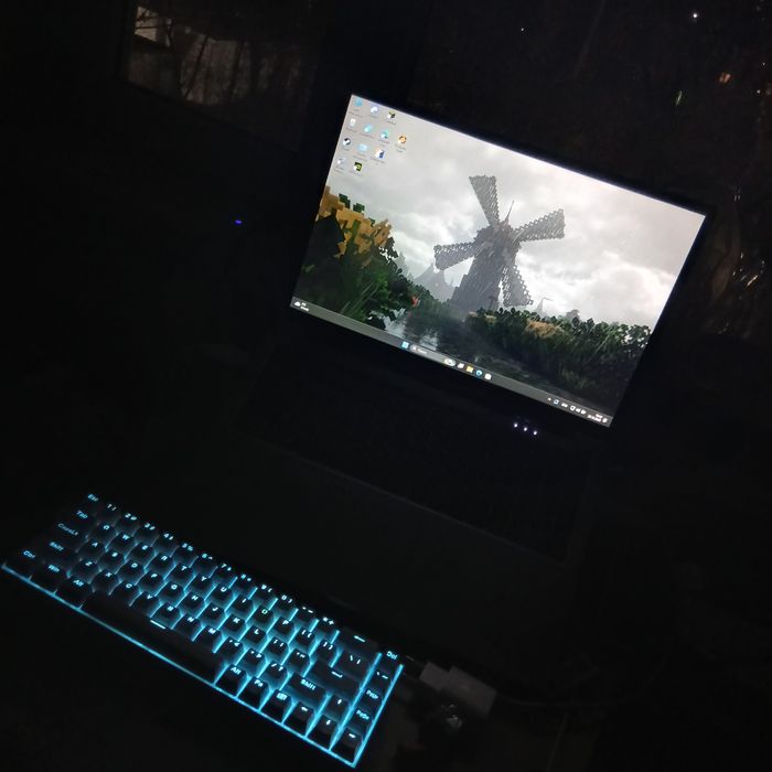 Продам Клавиатуру e-yooso z-686