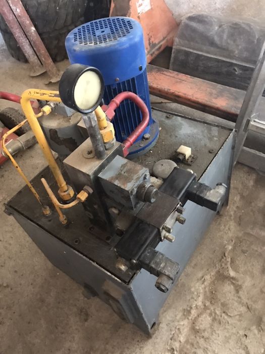 Pompa hidraulica / Centralina hidraulica Schimb compresor, pavaj