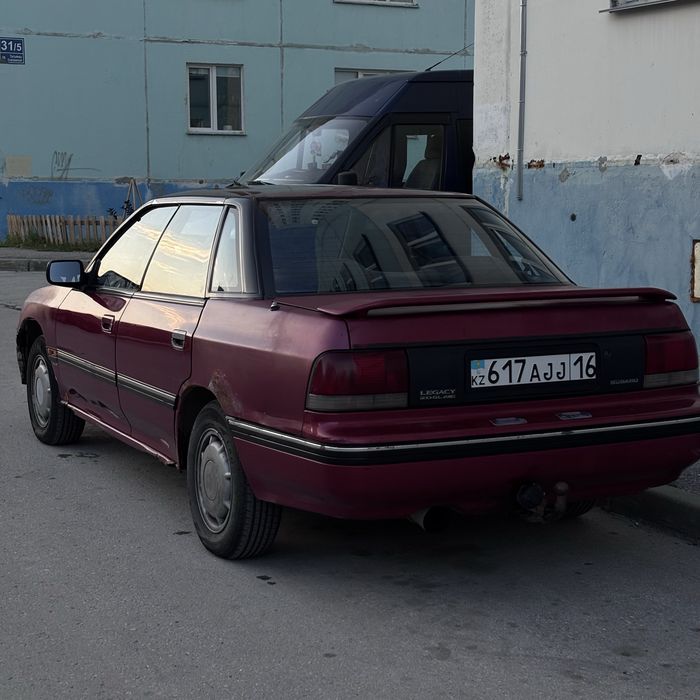 Продам Subaru Legacy 1992 BC