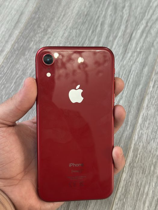 Продам iphone XR в хорошем состояний