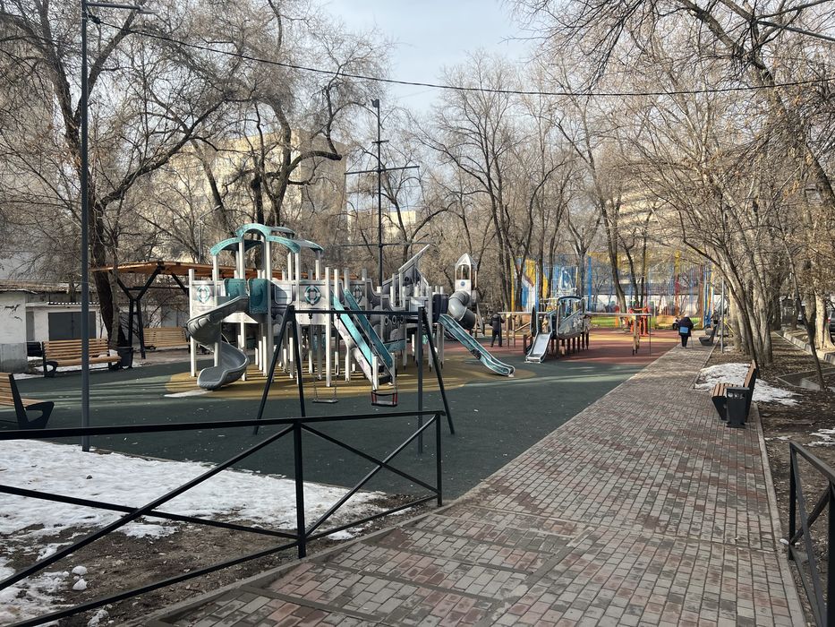 Продам квартиру, пр. Достык 107