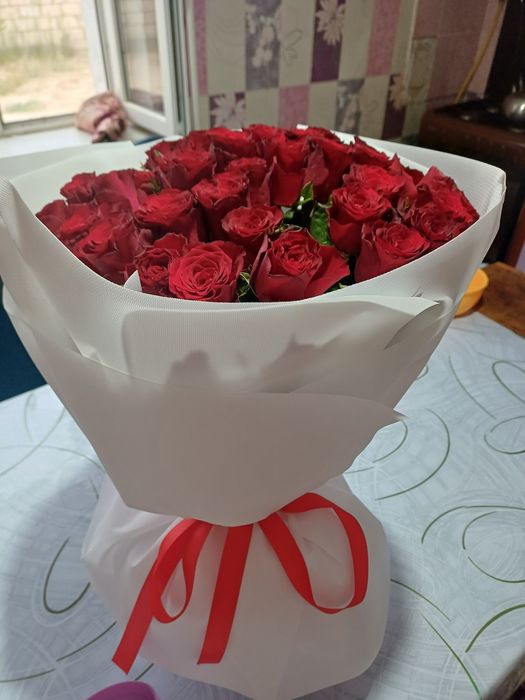 Осы гүлді сатамын 6000