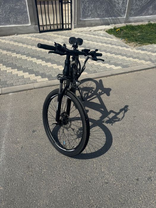 Vand sau schimb bicicleta electrica ca noua