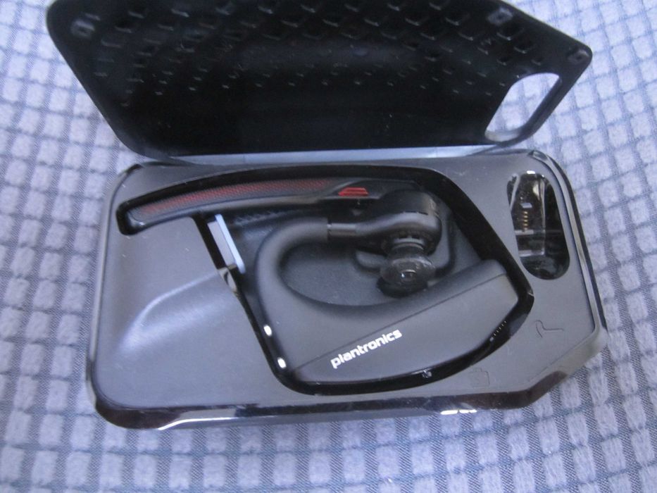 Plantronics Voyager PLT V5200 блутут слушалка хендсфри