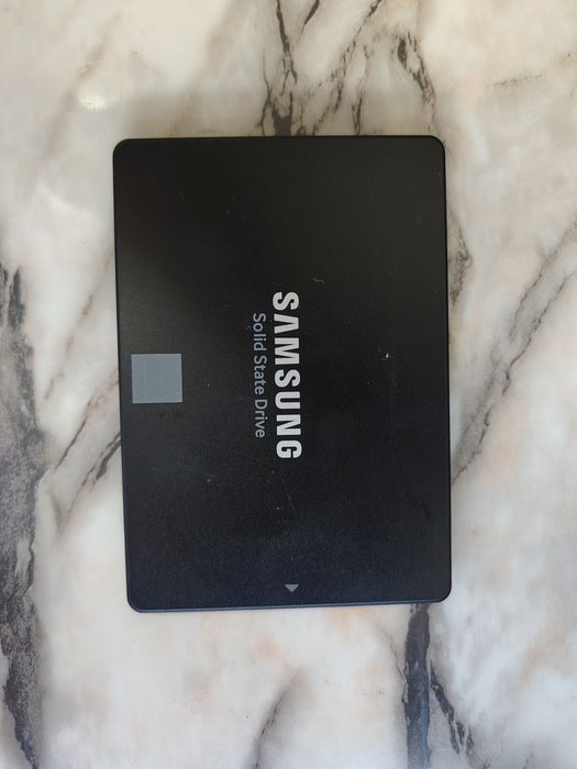 Диск Samsung 860 EVO , 500 GB, SSD SATA III, 2.5"