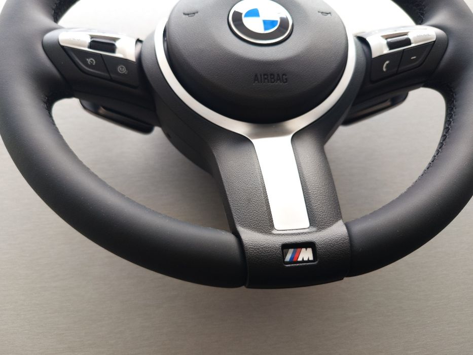 М волан за BMW F10 F06 F07 F32 F30 F36 F33 F48 F25 F15 F16