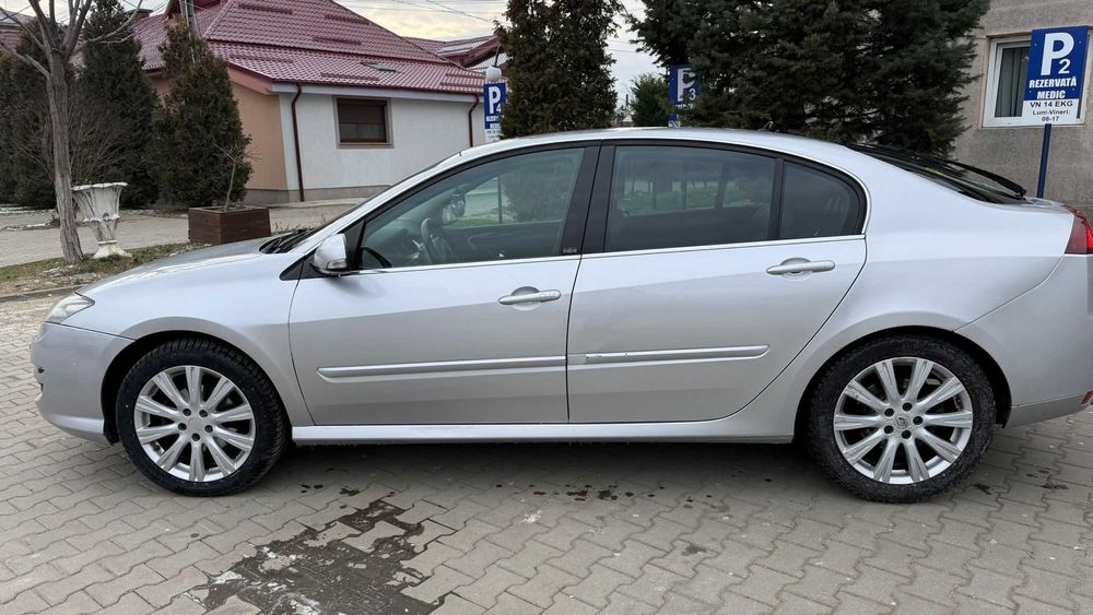 Renault Laguna 2014 – 2.0 dCi, 170 CP, Automată