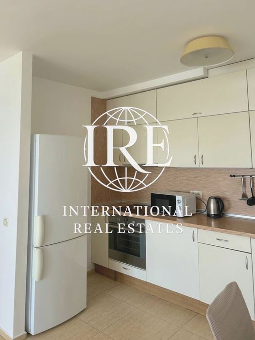 International Real Estates (IRE) представя: Двустаен апартамент с фро
