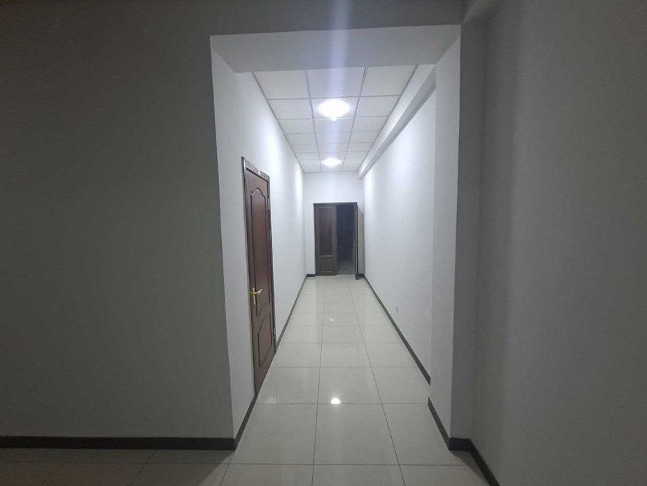 Аренда офиса рядом с улицей Seou (улица Зухур Полвон, ). 391 м²